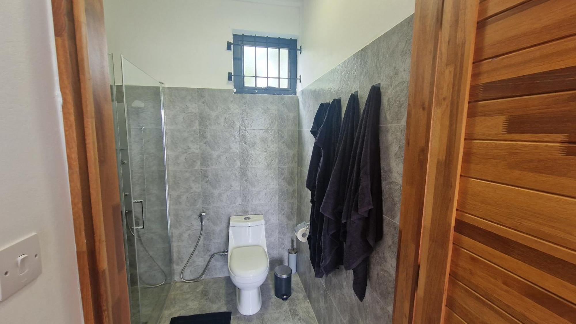 Luxury 3 Bed - Villa